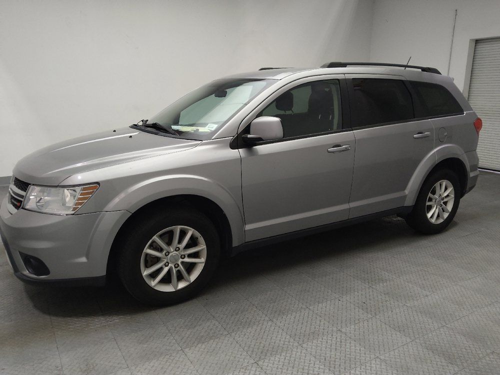 Used 2017 Dodge Journey SXT w/ Comfort/Convenience Group FWD image 2