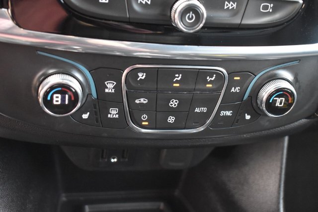 Used 2022 Chevrolet Traverse LT AWD/4WD image 34