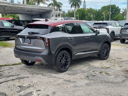 New 2026 Nissan Kicks SR FWD image 8