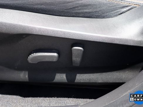 Used 2023 Subaru Crosstrek 2.0i Premium image 14