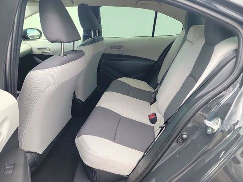 Used 2026 Toyota Corolla LE FWD image 12