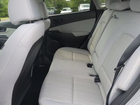 Used 2023 Hyundai Kona SEL w/ Cargo Package AWD/4WD image 13
