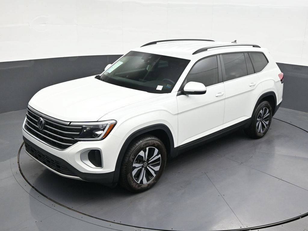 Used 2026 Volkswagen Atlas SE FWD image 15