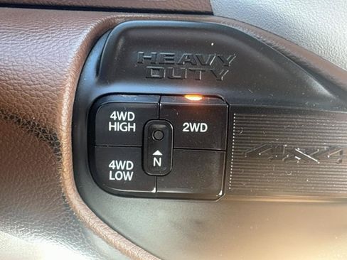 Used 2023 RAM 3500 Laramie AWD/4WD image 20