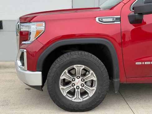 Used 2021 GMC Sierra 1500 SLT AWD/4WD image 33