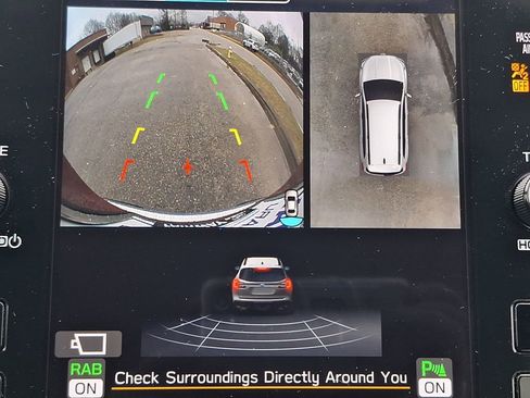 Certified 2025 Subaru Ascent Touring image 16