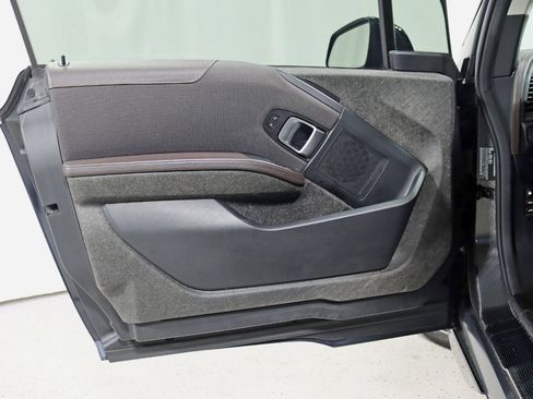 Used 2020 BMW i3 image 32