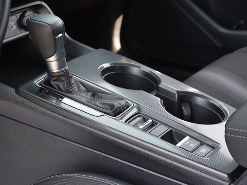 Used 2025 Honda Civic Sport image 9