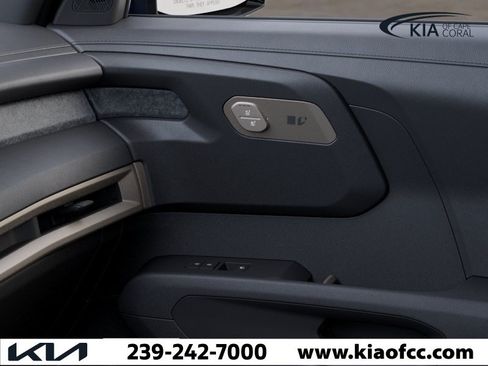 New 2027 Kia Telluride S w/ Towing Package FWD image 25