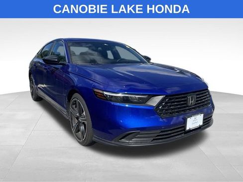 Certified 2025 Honda Accord Sport image 1