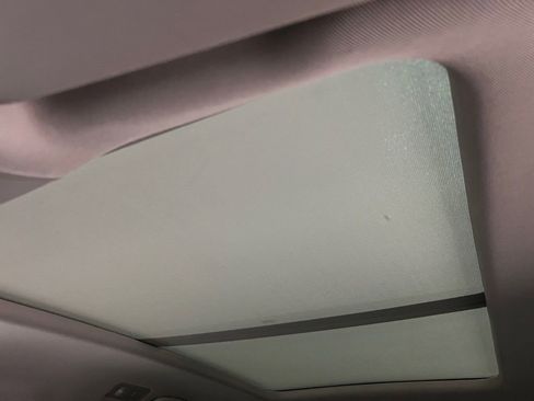 Used 2018 Volkswagen Atlas SEL Premium image 43