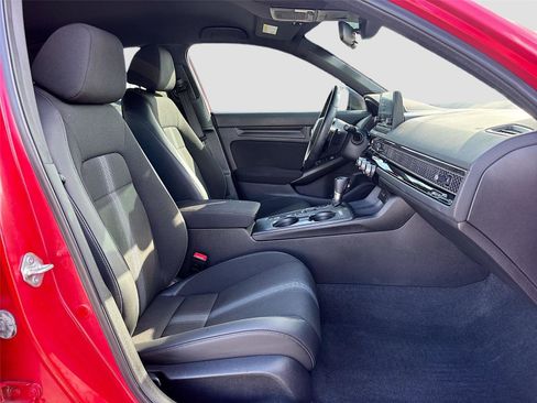 Certified 2022 Honda Civic Sport image 29