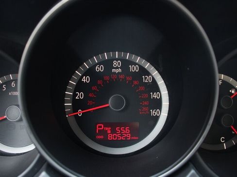 Used 2010 Kia Optima LX FWD image 7