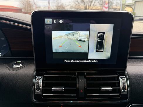 Used 2020 Lincoln Navigator Reserve w/ Equipment Group 208A Reserve image 18