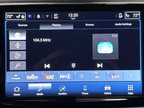 New 2026 Chrysler Voyager LX image 14