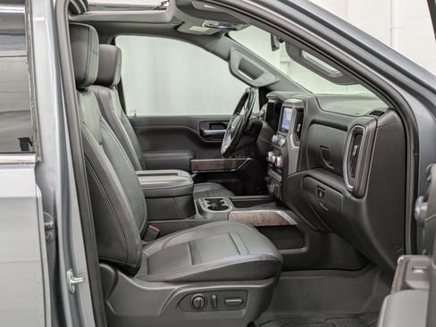 Used 2022 GMC Sierra 1500 Denali w/ Driver Alert Package II image 28