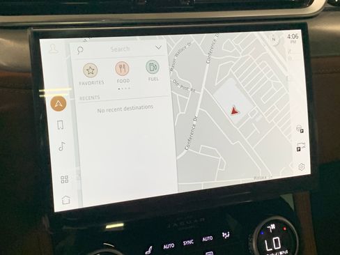 New 2026 Jaguar F-PACE R-Dynamic S image 19