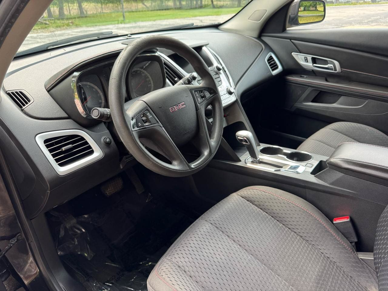 Used 2014 GMC Terrain SLE FWD image 25
