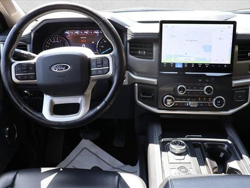 Used 2022 Ford Expedition Max XLT AWD/4WD image 23