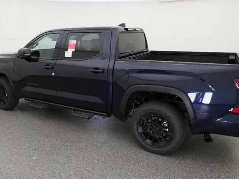 New 2026 Toyota Tundra SR5 AWD/4WD image 3