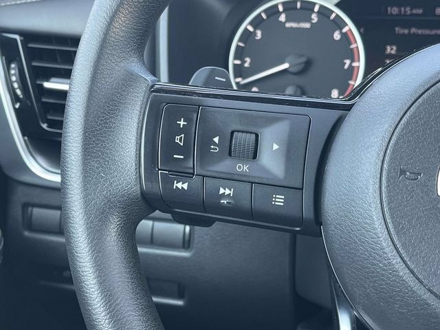 Used 2021 Nissan Rogue SV FWD image 26