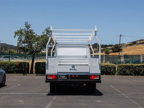 Used 2024 Mercedes-Benz Sprinter 4500 image 3