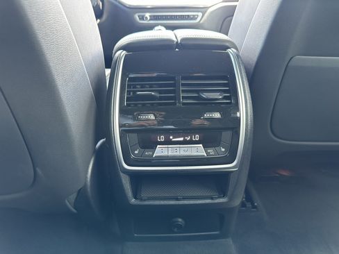 Used 2023 BMW X5 xDrive40i w/ Premium Package AWD/4WD image 27
