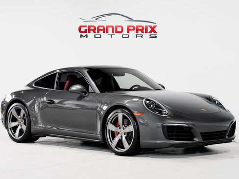 Used 2019 Porsche 911 Carrera 4S image 1
