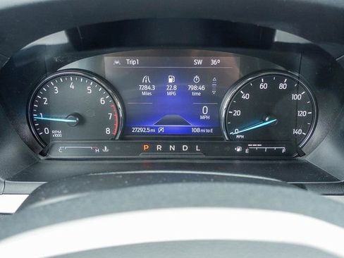 Used 2023 Ford Explorer XLT w/ Equipment Group 202A AWD/4WD image 33