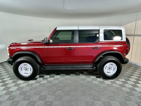 Used 2025 Ford Bronco Heritage Edition image 2