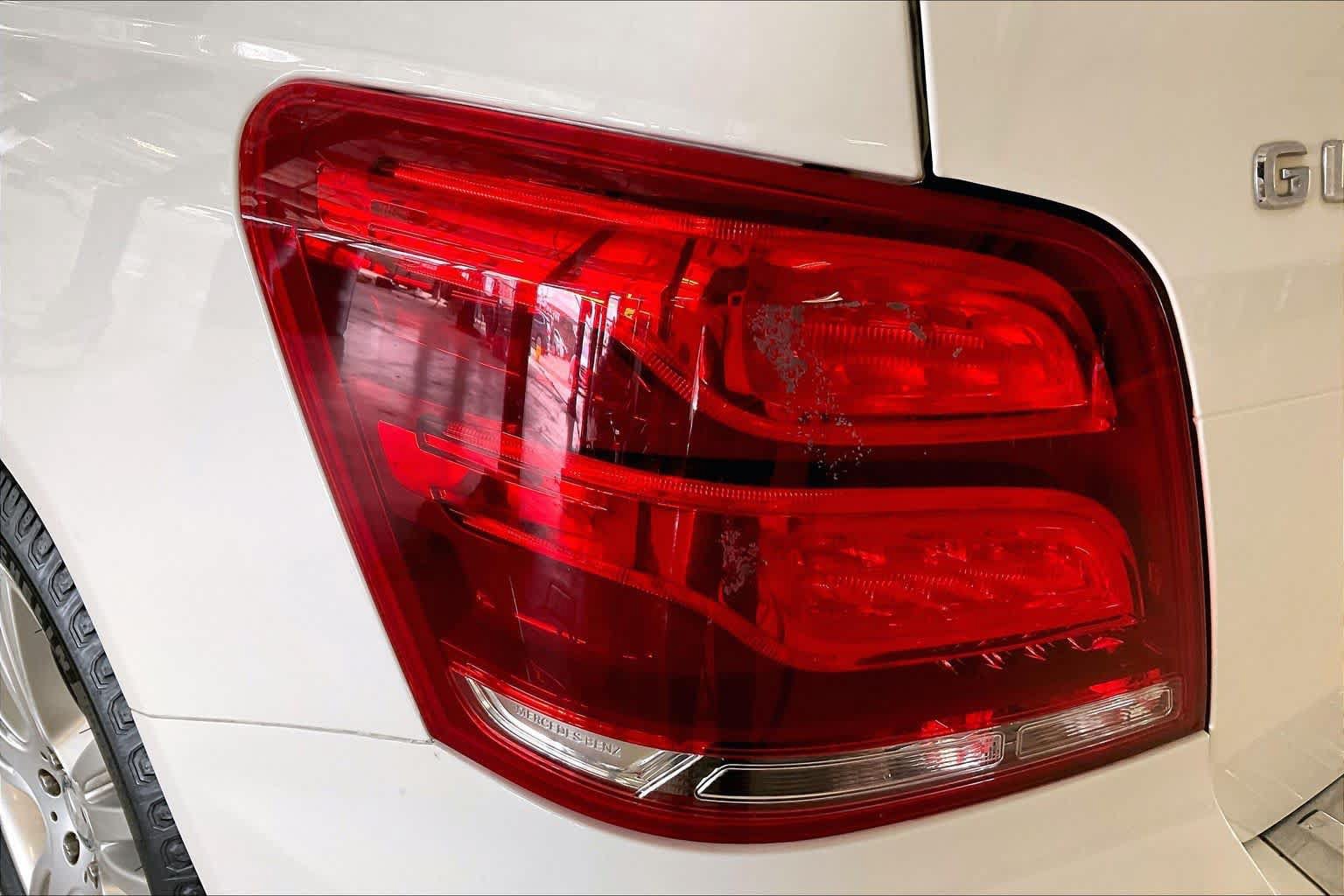 Used 2015 Mercedes-Benz GLK 350 2WD image 26