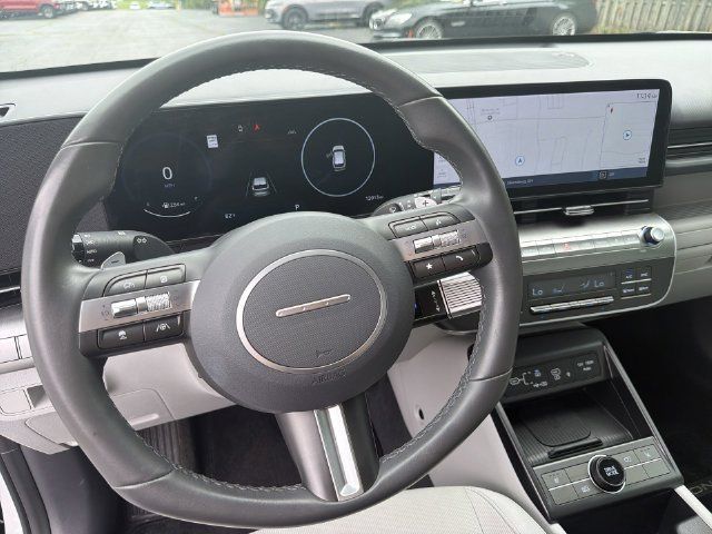 Used 2024 Hyundai Kona SEL w/ Convenience Package FWD image 18