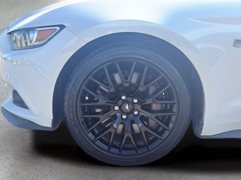 Used 2017 Ford Mustang GT Premium w/ GT Performance Package RWD image 51