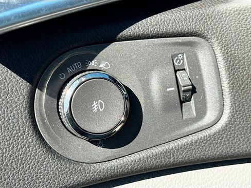 Used 2012 Cadillac SRX Performance image 11