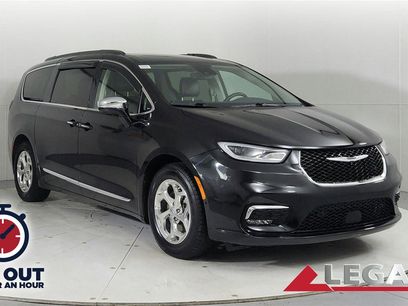 Used 2022 Chrysler Pacifica Limited