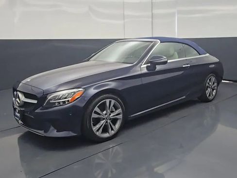 Used 2019 Mercedes-Benz C 300 4MATIC Cabriolet image 15