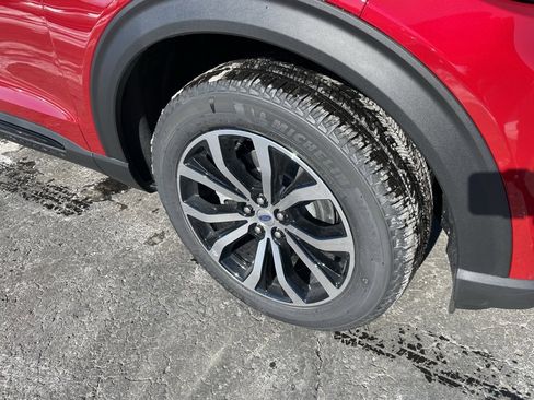 New 2026 Ford Explorer ST-Line image 3