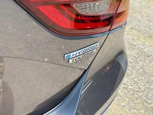 Used 2019 Honda Insight Touring image 9
