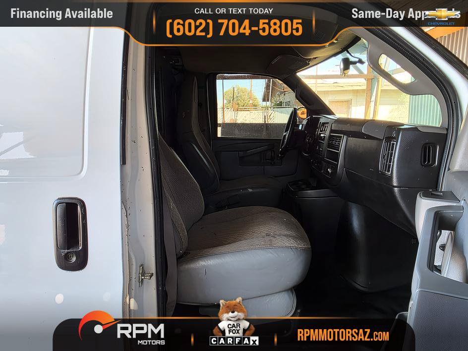 Used 2021 Chevrolet Express 2500 w/ Driver Convenience Package RWD image 7
