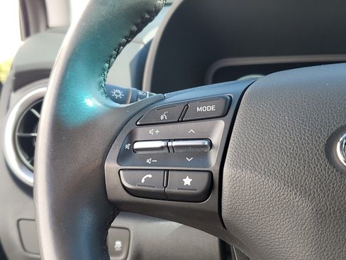 Used 2023 Hyundai Kona Limited FWD image 23