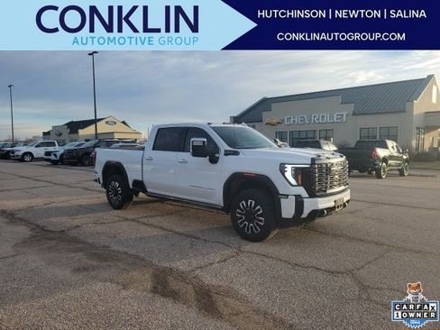 Used 2025 GMC Sierra 2500 Denali Ultimate image 1