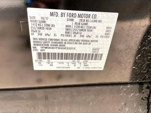 Used 2017 Ford Explorer Platinum image 28