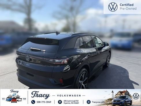 Certified 2023 Volkswagen ID.4 Pro S AWD/4WD image 8