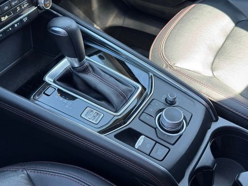 Used 2024 MAZDA CX-5 Carbon Edition image 23