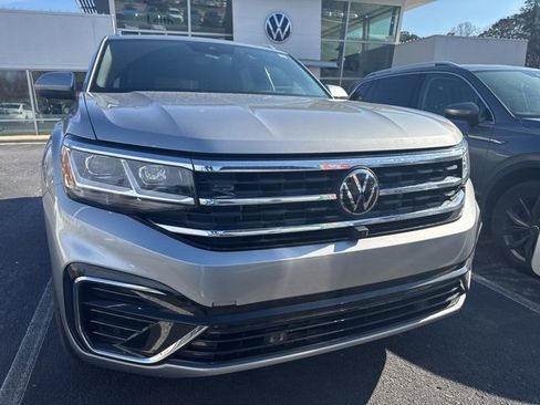 Certified 2023 Volkswagen Atlas Cross Sport SEL Premium R-Line image 6