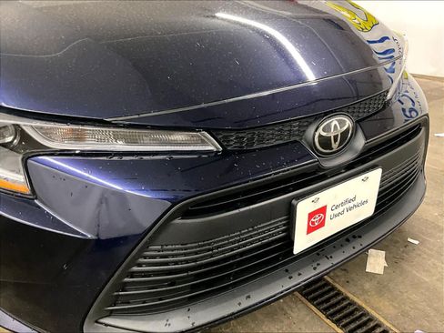 Used 2024 Toyota Corolla LE image 29