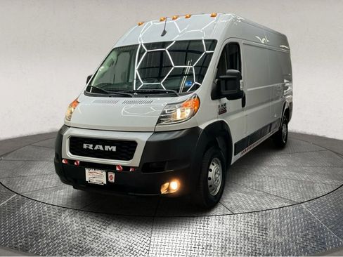 Used 2022 RAM ProMaster 2500 w/ Convenience Group image 3