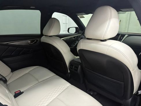 Used 2019 INFINITI Q50 Red Sport 400 w/ Sensory Package RWD image 27