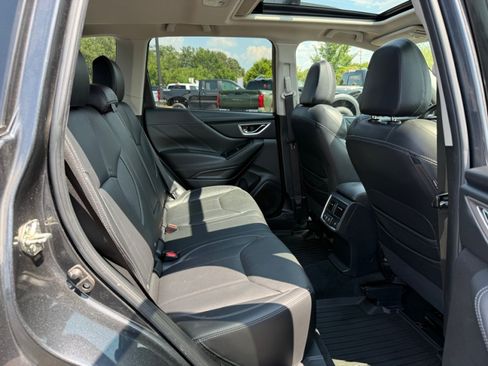 Used 2019 Subaru Forester Touring AWD/4WD image 28