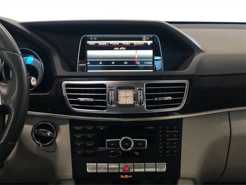 Used 2014 Mercedes-Benz E 350 Sedan image 14